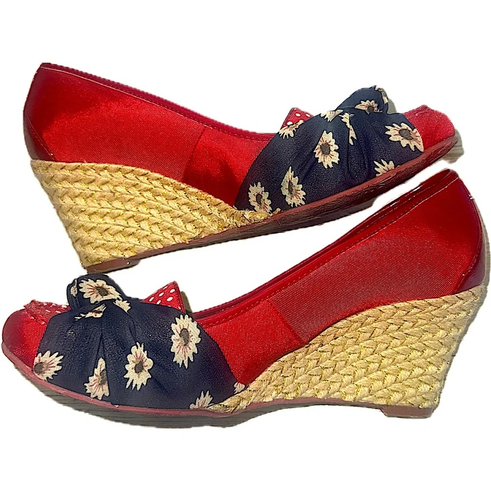 Poetic License Bow Patent Leather detail  Espadrilles Wedges Shoes Red 8